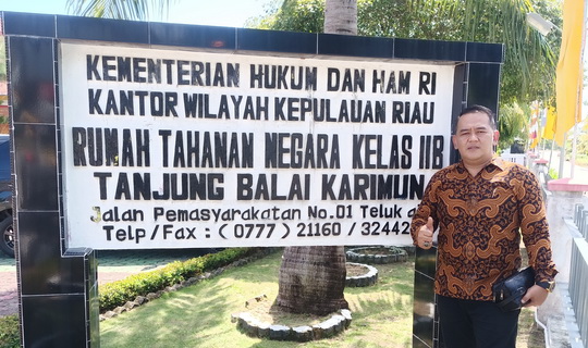 R. CHEPPY GUMILANG, S.H.